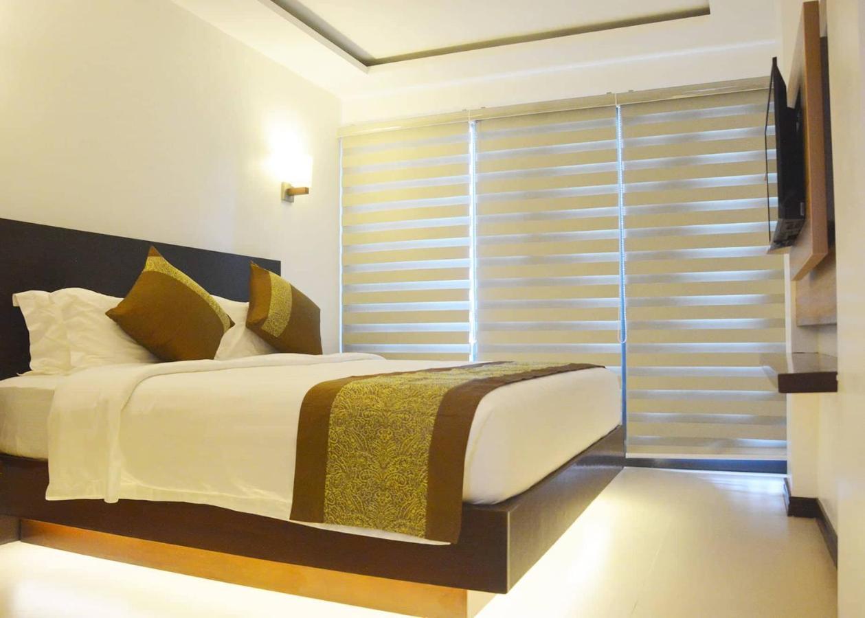 Commander Suites De Boracay Manoc-Manoc Zewnętrze zdjęcie